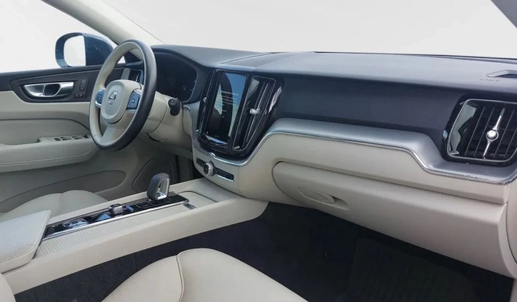Volvo XC 60 cena 178800 przebieg: 40500, rok produkcji 2022 z Chełmża małe 37